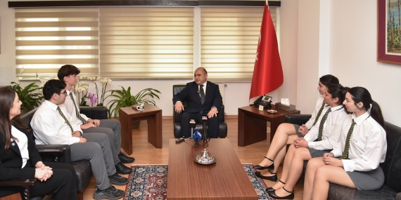 Başçeri, Türk Maarif Koleji öğrencilerini kabul etti