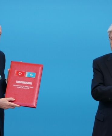Türkiye ile Kazakistan arasında 13 anlaşma imzalandı