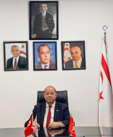 Dinçyürek , Dr. Turgut Küçük için taziye mesajı yayımladı