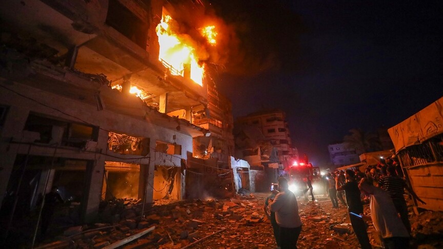 İsrail'in ateşkese rağmen Gazze'ye düzenlediği hava saldırılarında en az 7 Filistinli hayatını kaybetti