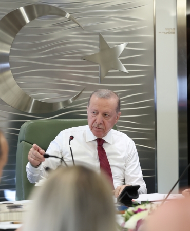 TC Cumhurbaşkanı Erdoğan: "Türk dünyası da üzerine düşeni yaparak, Kıbrıs Türk halkını bağrına basıyor"