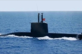 Türk Deniz Kuvvetleri denizaltısı ve hücumbotu halkın ziyaretine açılacak