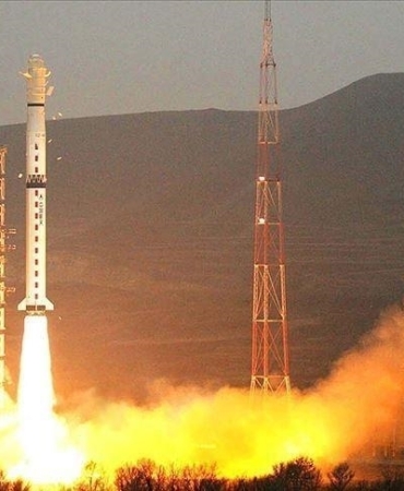 Çin, Çienfan takım uydu ağının parçasını oluşturacak yeni uyduları fırlattı