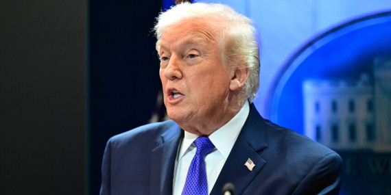 ABD Başkanı Trump, İran’a saldırıları sadece “bir süreliğine” ertelediğini belirtti