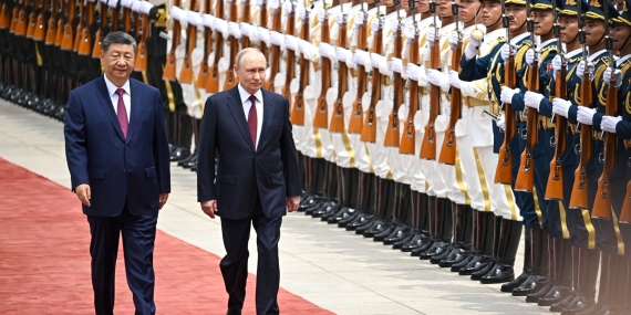 Putin, Trump’ın Pekin ziyareti sonrası Çin’de… Şi ile bir araya geldi