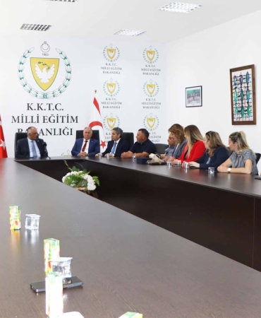 1779287849105e-e-itim-bakanl-karde-okul-4-.jpg