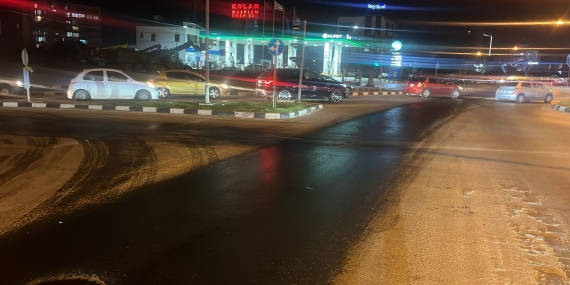 Lefkoşa Gönyeli bölgesinde yola atık madde döküldü