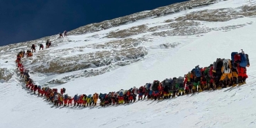 1779356538055everest.jpg