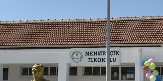 Başbakan Ünal Üstel Süt Haftası Kapsamında Mehmetçik İlkokulu’nu Ziyaret Etti