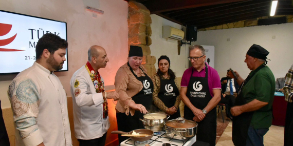 Lefkoşa’da Uluslararası Öğrenciler İçin Türk Mutfağı Yemek Atölyesi Düzenlendi
