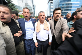 1779631143288AA-20260524-41484371-41484370-OZGUR_OZEL_CHP_GENEL_MERKEZINDEN_AYRILDI-scaled.jpg