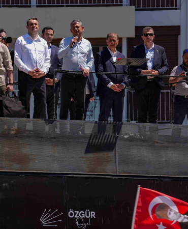 1779805110077AA-20260526-41499745-41499741-CHP_TBMM_GRUP_BASKANI_OZGUR_OZEL_IZMIRDE-scaled.jpg
