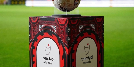 Süper Lig’de tüm maçlar aynı anda! Galatasaray, Fenerbahçe, Beşiktaş ve Trabzonspor’un 11’leri belli oldu…