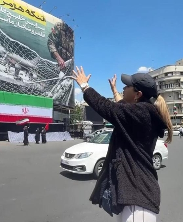 69f4b031b7057f220045d302.jpg