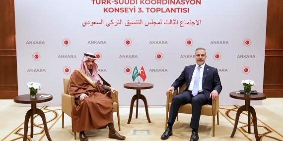 Suudi Arabistan’dan önemli ziyaret: Vize muafiyeti anlaşması imzalandı