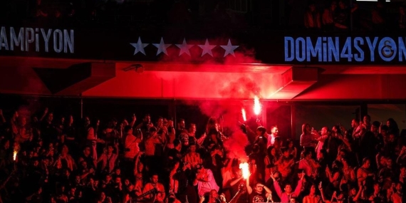 İşte Galatasaray Kupa Töreni Canlı Anlatımı…