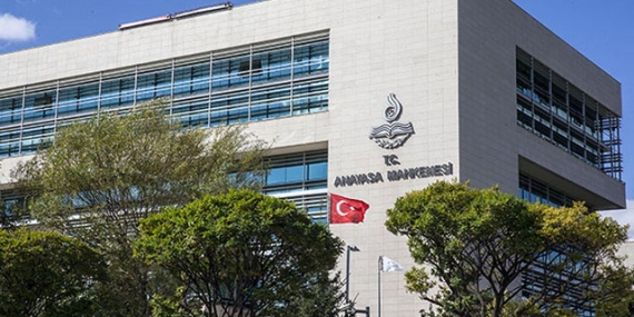 Reklam Kurulu’nun “içeriği çıkarma ve erişim engeli” yetkisi Anayasa’ya uygun bulundu