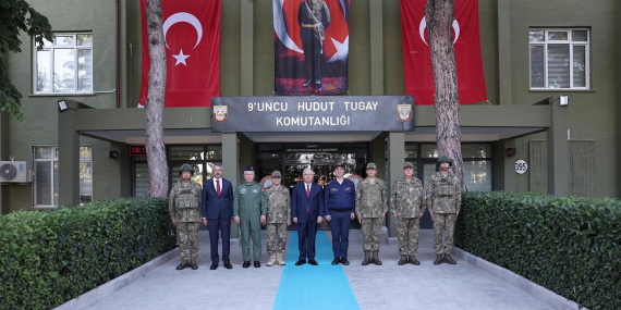 Bakan Güler, Edirne’de 9’uncu Hudut Tugay Komutanlığını ziyaret etti
