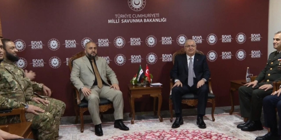 Bakan Güler, Suriye Savunma Bakanı Kasra ile görüştü