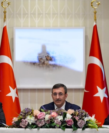 cevdet-yilmazaa-2461313.jpg