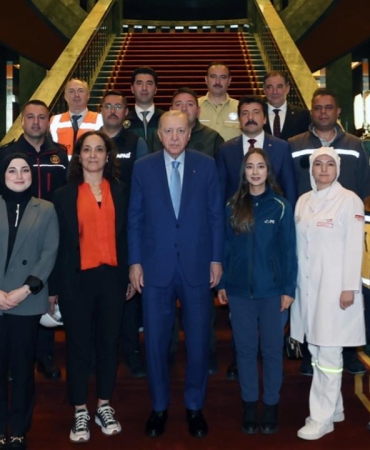 cumhurbaskani-erdogan-isci-ve-isveren-temsilcileri-2457528.jpg