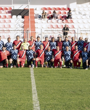 cumhuriyet-meclisi-ile-catalkoy-esentepe-belediyesi-futbol-takimlarindan-dostluk-maci-1746x1164.jpeg
