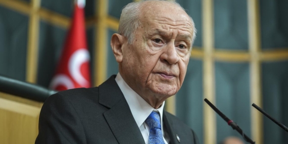 Bahçeli’den Süper Lig’e çıkan Amedspor’a tebrik mesajı