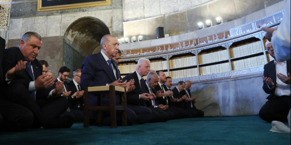 Cumhurbaşkanı Erdoğan, cuma namazını Ayasofya’da kıldı
