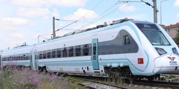 Bakan Uraloğlu: Tren hattı ile Suudi Arabistan’a kadar gideceğiz