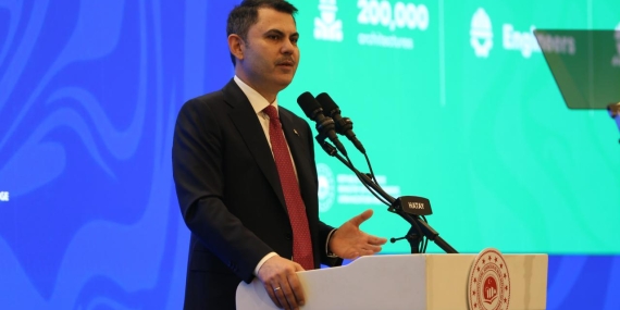 Bakan Kurum: Deprem bölgesinde 2 yılda bir ülke büyüklüğünde yerleşim inşa ettik