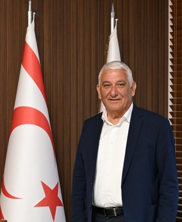 ozcinar-annelerin-gununu-kutladi-saglik-mutluluk-ve-huzur-diledi.jpeg