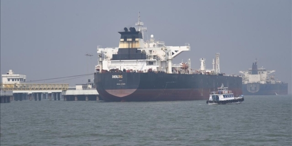 Pakistan, ABD’nin el koyduğu gemilerdeki denizciler için Singapur’dan destek istedi