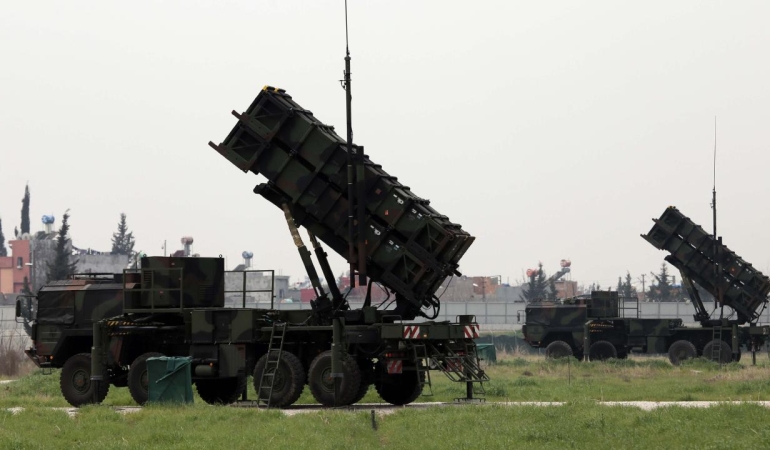 patriot-aa-1949145.jpg