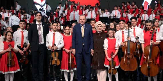 Emine Erdoğan’dan Cumhurbaşkanlığı Çocuk Orkestrası ve Korosu konserine ilişkin paylaşım