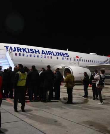 sumud-filosu-istanbul-havalimani-aa-2457657.jpg