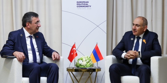 TC Cumhurbaşkanı Yardımcısı Yılmaz, Ermenistan Başbakanı Paşinyan ile görüştü