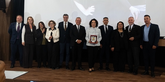 Türk sineması oyuncularından Hülya Koçyiğit, bugün Girne’de söyleşiye katılacak