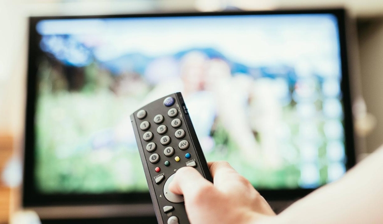 tv-kumanda-depo-2177590.jpg