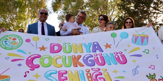 Cumhurbaşkanı Tufan Erhürman, Cihangir’deki 12. Dünya Çocuk Şenliği’ne Katıldı