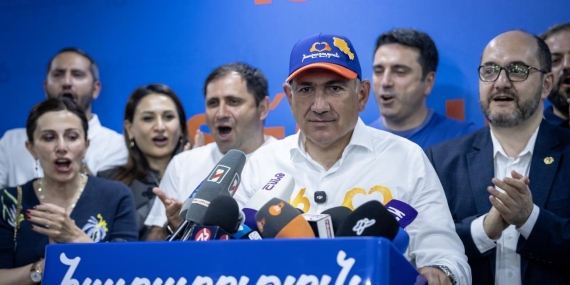 Nikol Paşinyan’ın Partisi Tek Başına İktidar