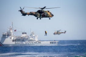 17816757647911750924623688Caner-G-nyeli-Tatbikat-deniz-safhas-yap-ld-1-so.jpg