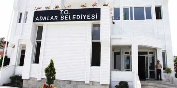 Belediye Başkanı Akpolat dahil 41 gözaltı