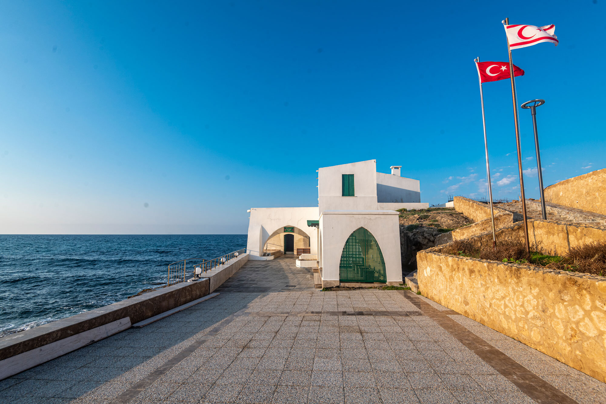 1782223353860hz-omer-turbesi-kibris.jpg