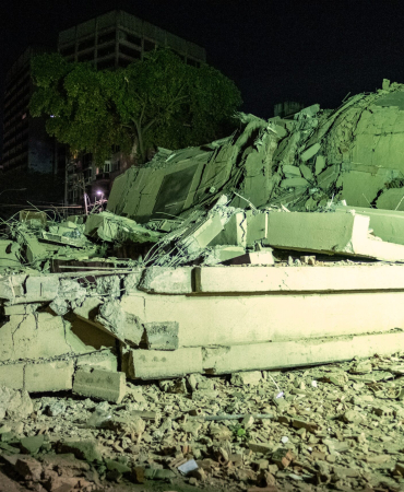 1782383774804AA-20260625-41778178-41778177-VENEZUELADA_75_VE_72_SIDDETINDE_ARDISIK_IKI_DEPREM_MEYDAN.jpeg