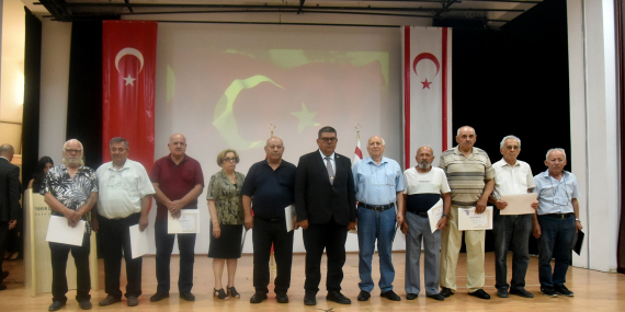 100 Hak Sahibi Daha Kartlarına Kavuştu