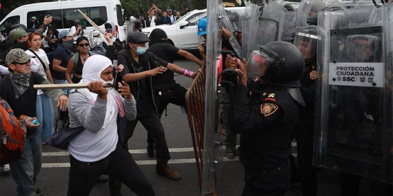 Dünya Kupası Meksika’da olaylı başladı: ÇATIŞMA ÇIKTI