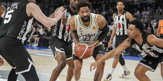 Türkiye Sigorta Basketbol Süper Ligi şampiyonu Fenerbahçe