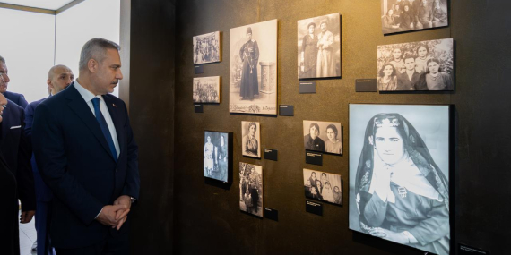 Bakan Fidan, İstanbul’da ‘Ahıska Türkleri-Kayıp Sürgünün İzinde’ sergisinin açılışına katıldı