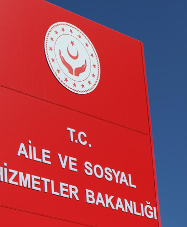 aile-ve-sosyal-hizmetler-bakanligi-depophotos-1739964.jpg
