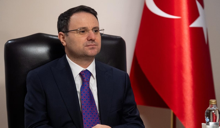 akin-gurlek-aa-2448738.jpg